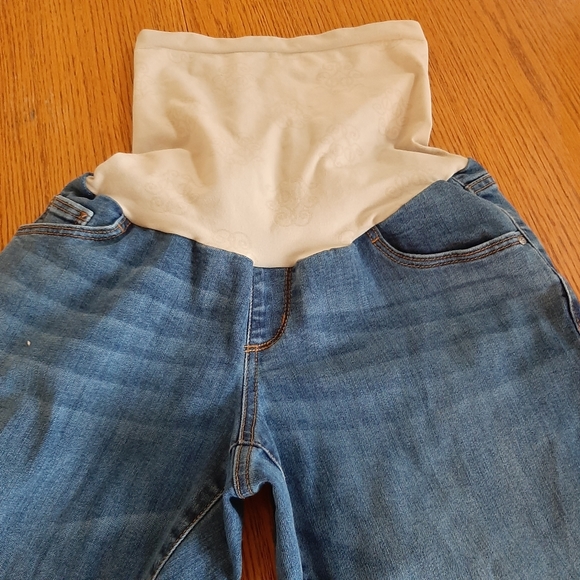 Jessica Simpson Over Belly Maternity Blue Jeans, Straight leg. Size Medium, - Picture 10 of 14